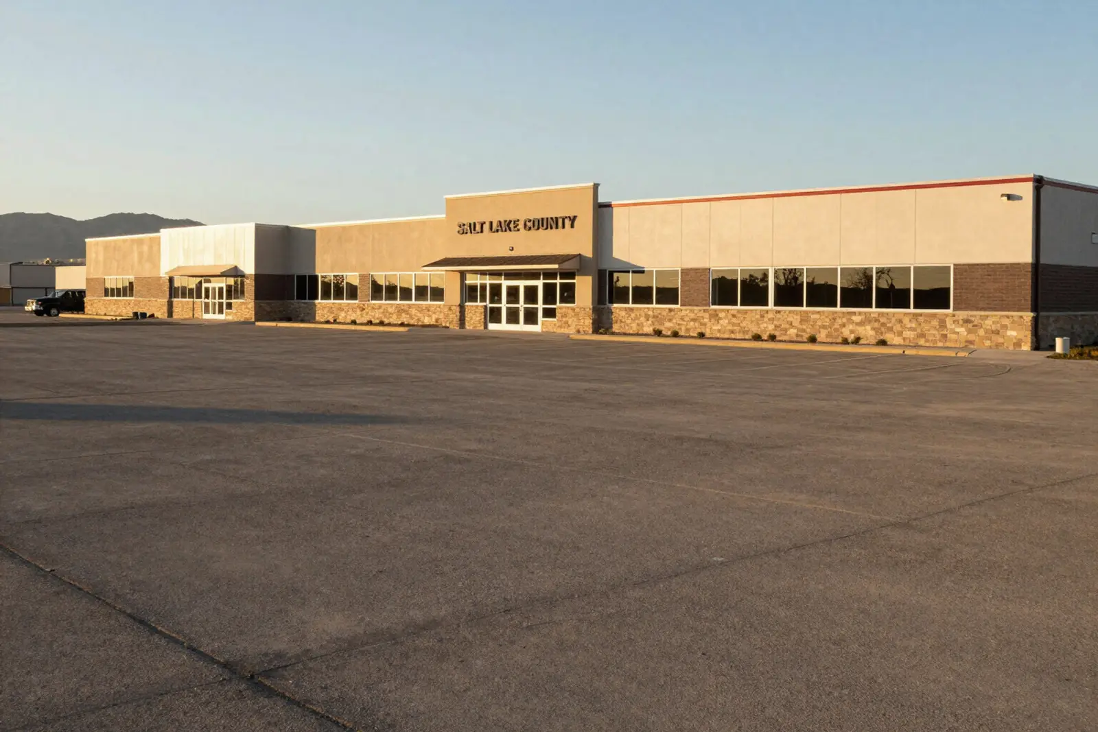 Commercial Maintenance: lawn care in Utah